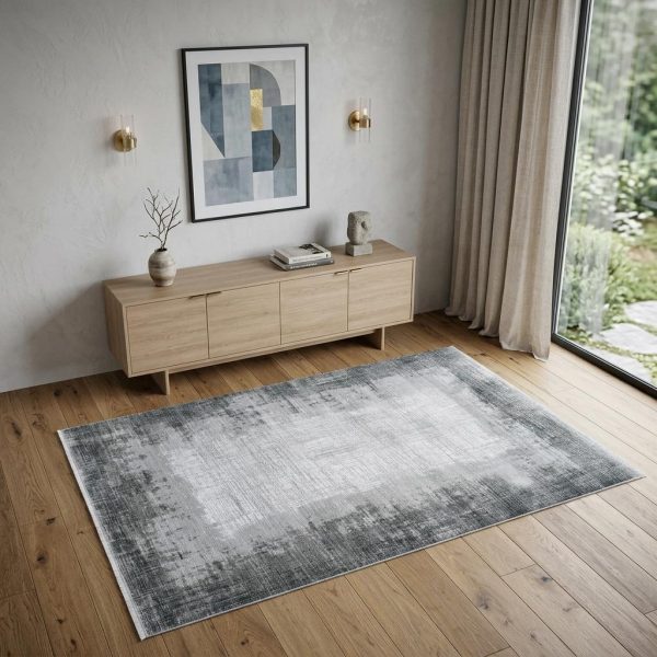 4' X 6' Gray And White Abstract Distressed Area Rug With Fringe